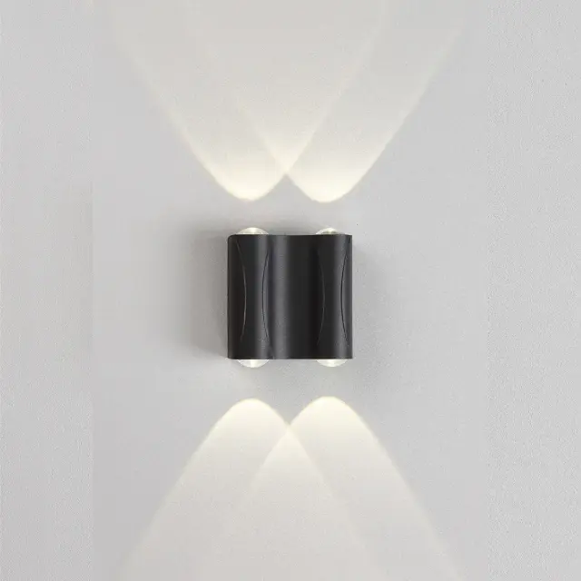 Настенный уличный светильник Crystal Lux CLT 022W2 BL 4000K — черный, ракурс 3