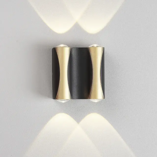 Настенный уличный светильник Crystal Lux CLT 022W2 BL-GO 4000K — черный