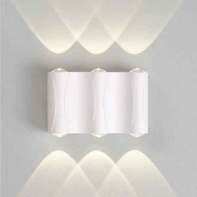 Настенный уличный светильник Crystal Lux CLT 022W3 WH 4000K — белый, ракурс 2
