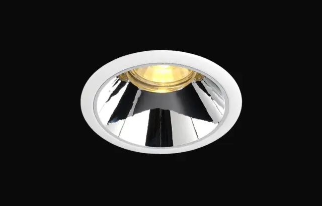 Точечный светильник Crystal Lux CLT 052C WH-CH — белый, ракурс 3