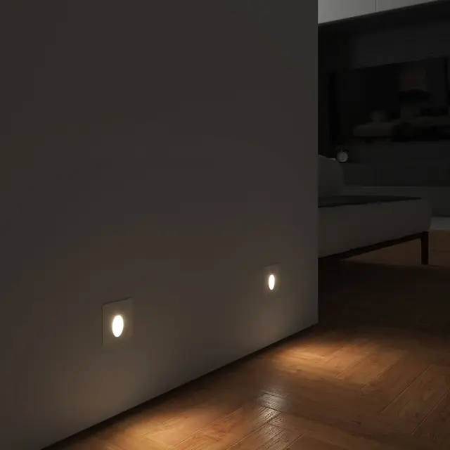 Встраиваемый в стену светильник Elektrostandard MRL LED 1102 белый/(a049741) STEP 2, ракурс 2