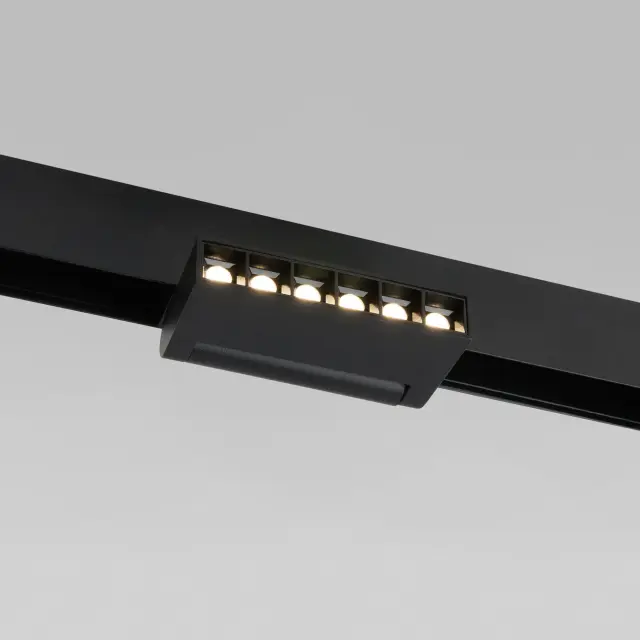 Slim Magnetic HL01 Трековый светильник 6W 4200K черный 85009/01, ракурс 5