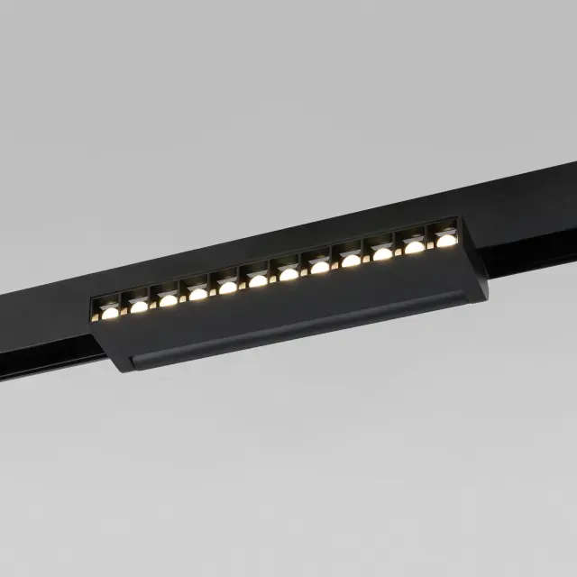 Slim Magnetic HL02 Трековый светильник 12W 4200K черный 85010/01, ракурс 2