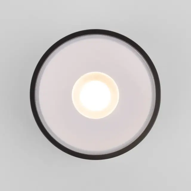 Уличный светильник Elektrostandard 35141/H черный/(a057470) LIGHT LED, ракурс 3