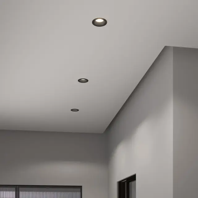 Точечный светильник Elektrostandard 25082/LED/(a062941) BASIC — черный, ракурс 2