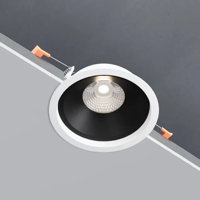 Точечный светильник Elektrostandard 25083/LED/(a062942) SLIDE — черный, ракурс 3