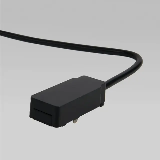 Ввод питания Flat Magnetic 85001/00 — черный