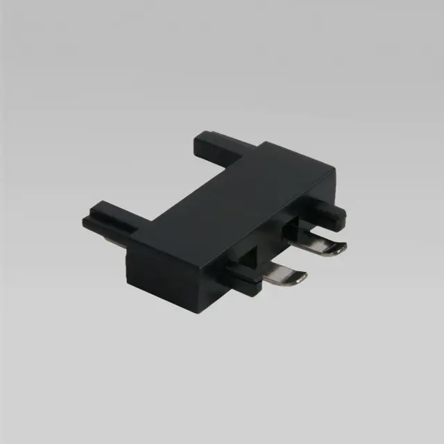 Коннектор для четырёхстороннего соединителя накладного шинопровода Flat Magnetic 85004/00 — черный