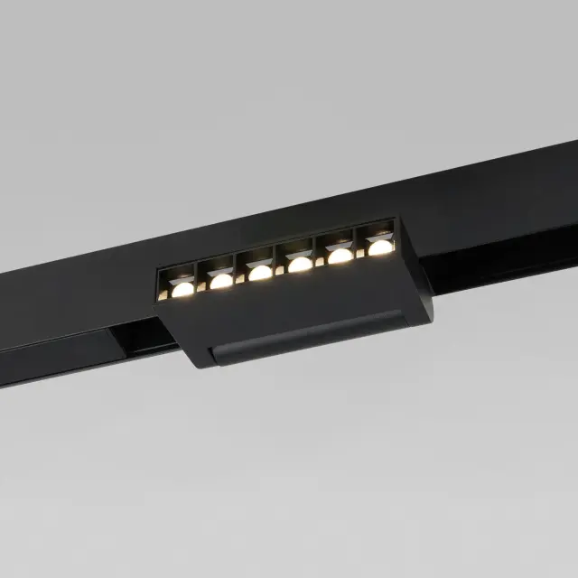 Slim Magnetic Умный трековый светильник 6W 2700-6500K Dim HL01 (черный) 85194/01, ракурс 2