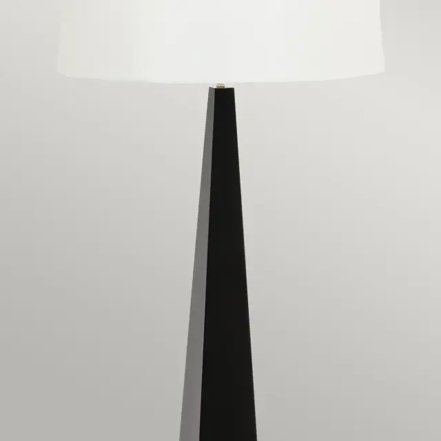 Торшер Elstead Lighting ASCENT-FL-BLK-W — черный, ракурс 3