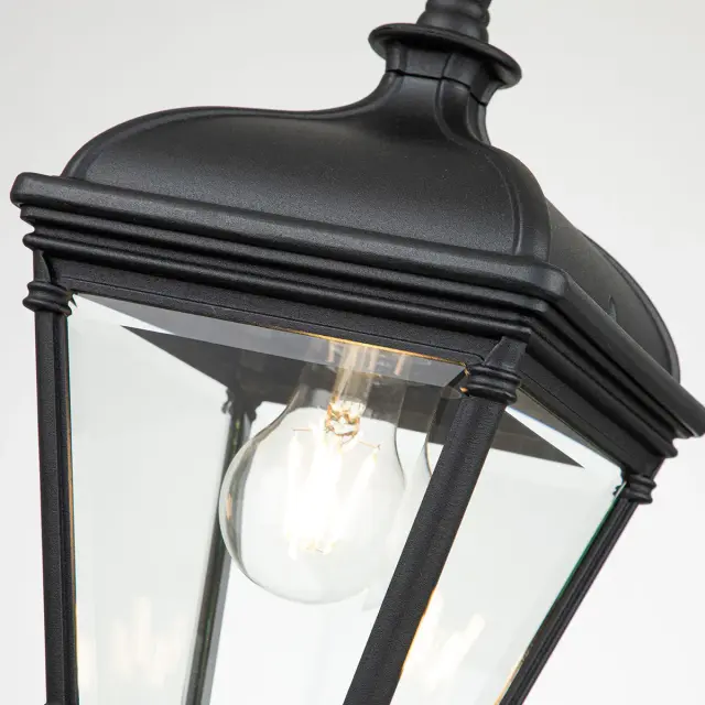 Уличный светильник Elstead Lighting BAYVIEW-8M-BK — черный, ракурс 3