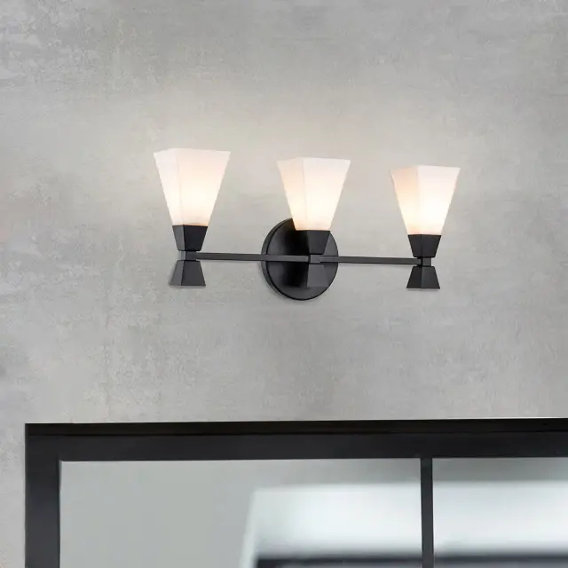 Светильник для ванной комнаты Elstead Lighting BOWTIE-3-MB — черный, ракурс 5