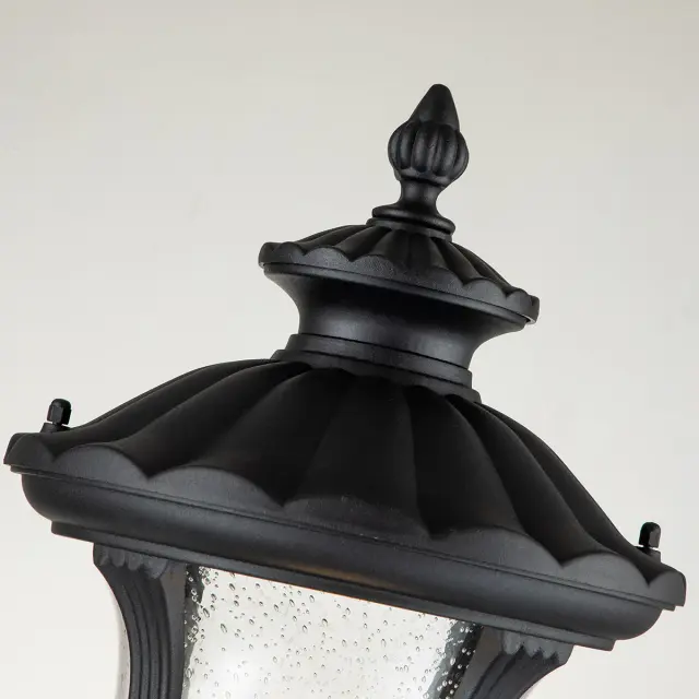 Уличный светильник Elstead Lighting CC4-S-BK — черный, ракурс 3
