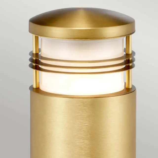 Уличный светильник Elstead Lighting NEWBRIGHTON-MB-BRASS — латунь, ракурс 2