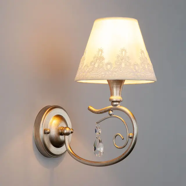 Бра Eurosvet 60069/1 серебро INCANTO — серебряный, ракурс 2