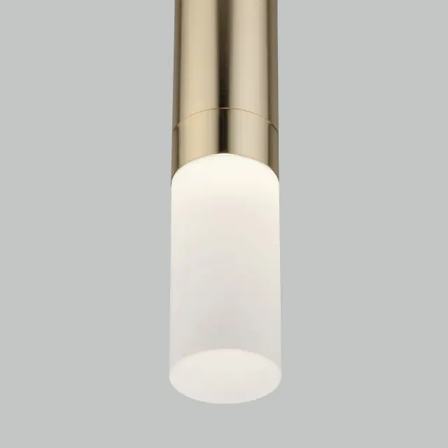 Светильник Eurosvet 50210/1 LED золото AXEL — золотой, ракурс 3