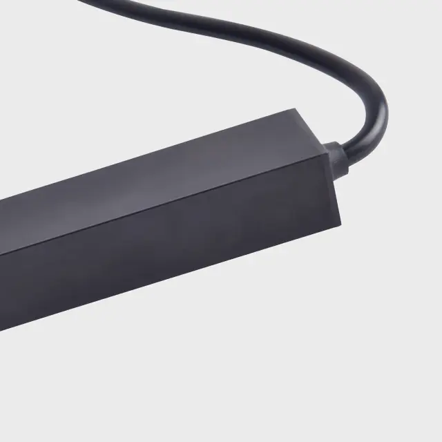 Блок питания Favourite 1008-DB-100 UNICA — черный, ракурс 3
