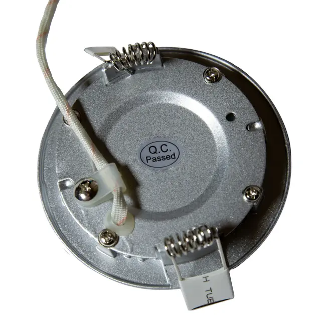 Точечный светильник Favourite 1660-3C FLASHLED — белый, ракурс 7