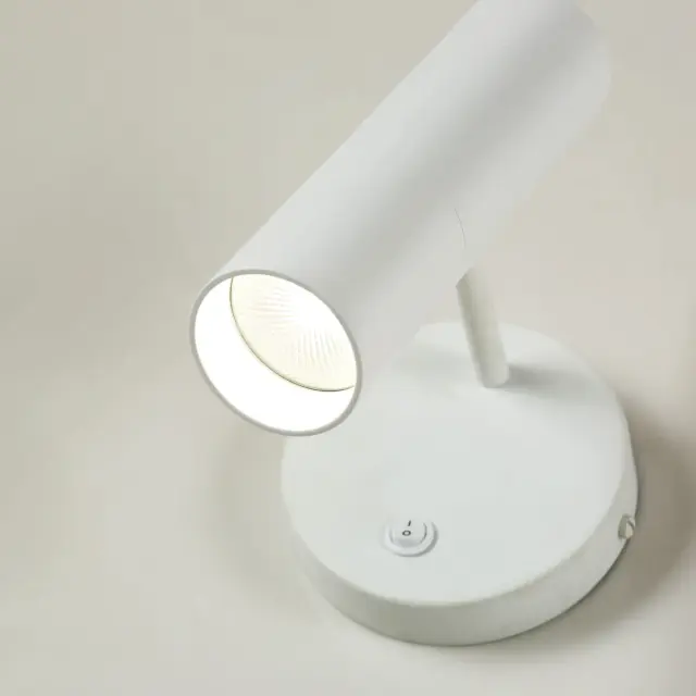 Бра Favourite 2108-1W TUBE — белый, ракурс 5