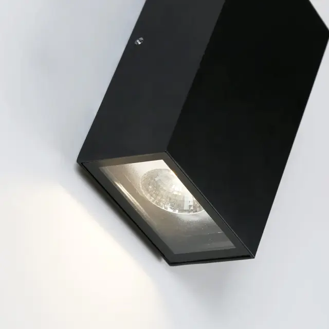 Уличный светильник Favourite 2681-2W LENIS — черный, ракурс 6