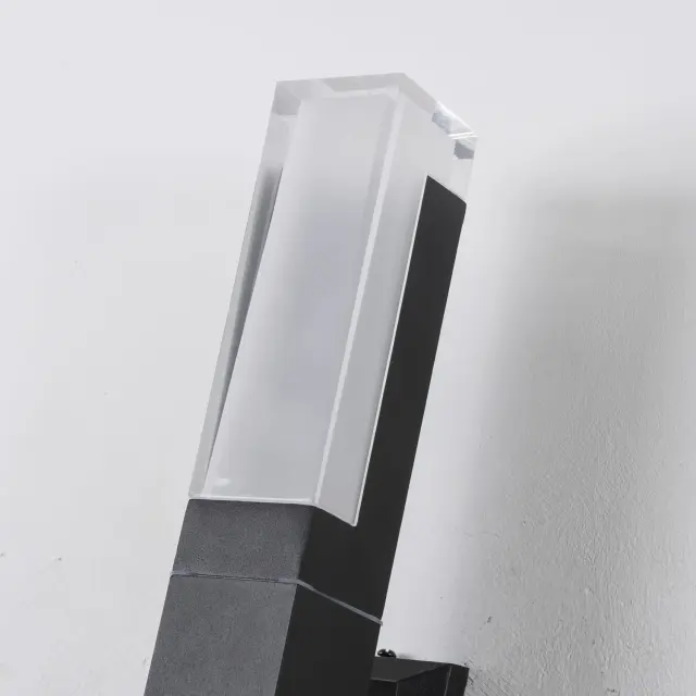 Уличный светильник Favourite 2861-1W PILLAR — черный, ракурс 7