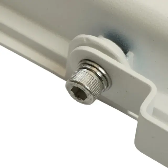 Прожектор Feron 29498 LL-921 — белый, ракурс 7