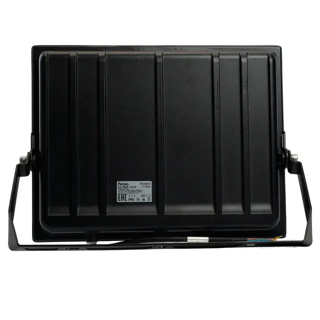 Прожектор Feron 29499 LL-924 — черный, ракурс 5
