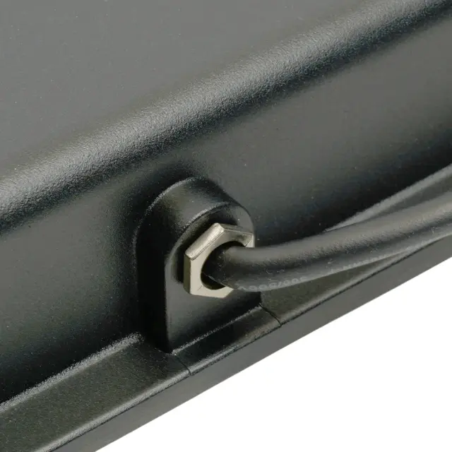 Прожектор Feron 29501 LL-926 — черный, ракурс 4