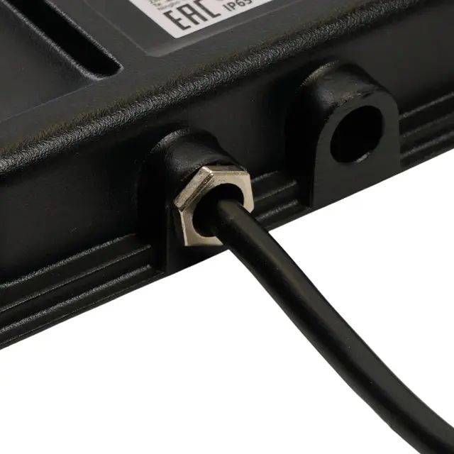 Прожектор Feron 32102 LL-921 — черный, ракурс 8