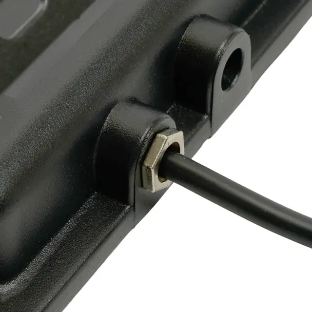 Прожектор Feron 32103 LL-922 — черный, ракурс 5