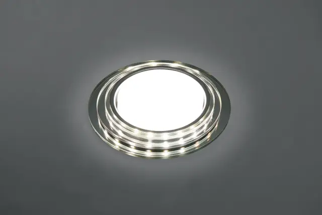 Точечный светильник Feron 40524 CD5024 — хром, ракурс 2