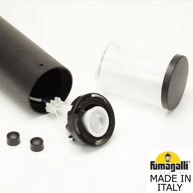 Наземный уличный светильник Fumagalli DR1.575.000.AXU1L CARLO — черный, ракурс 9