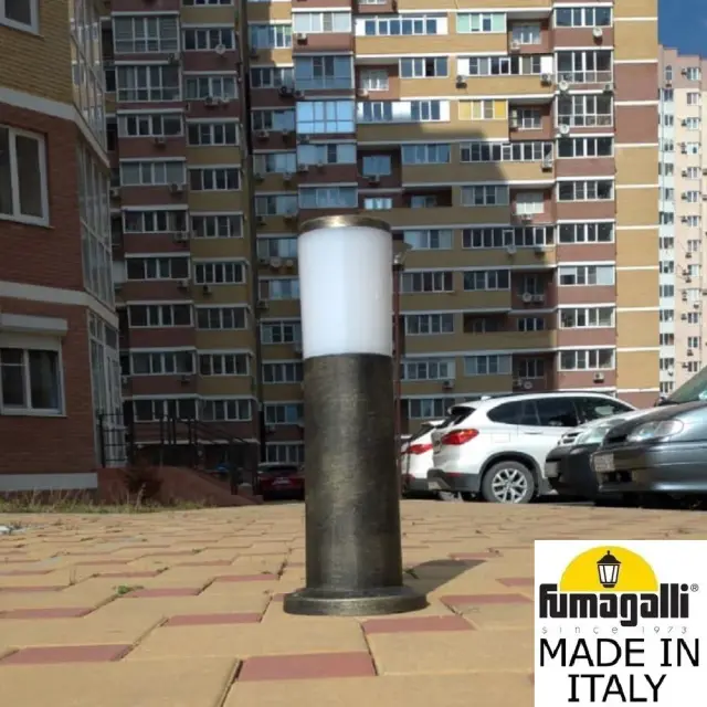 Наземный уличный светильник Fumagalli DR2.574.000.BYE27 AMELIA — бронза, ракурс 4