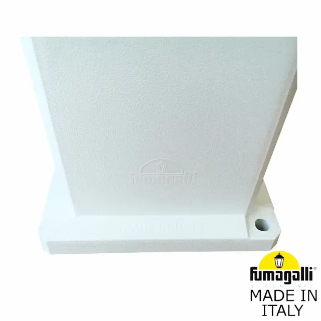 Наземный уличный светильник Fumagalli DS1.564.000.WXD1L ESTER — белый, ракурс 5