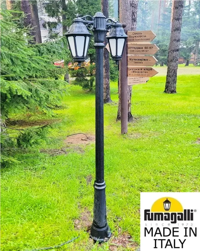 Фонарный столб Fumagalli E22.156.S20.AYE27DN ANNA — черный, ракурс 7