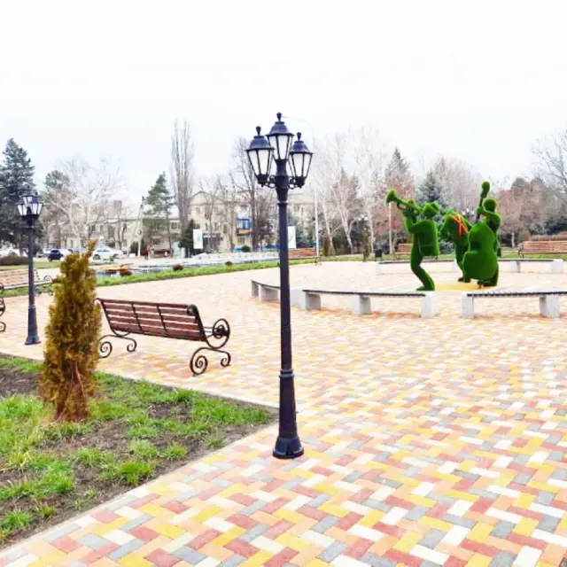 Фонарный столб Fumagalli E26.157.S21.AYE27 RUT — черный, ракурс 2