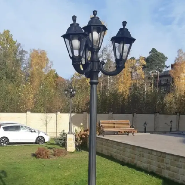 Фонарный столб Fumagalli E26.202.R31.AXE27 RUT — черный, ракурс 4