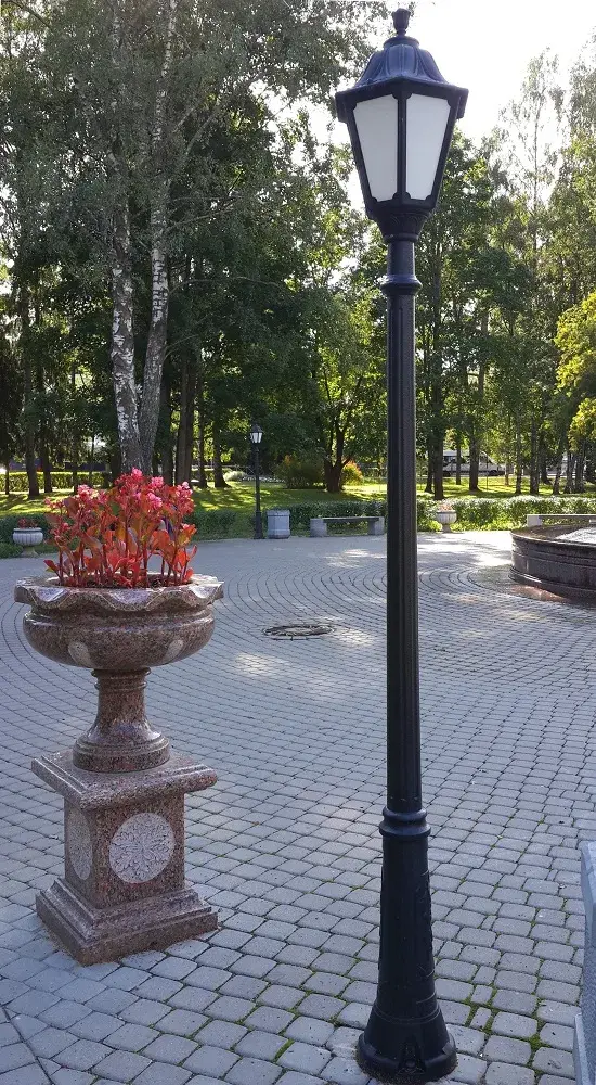 Фонарный столб Fumagalli E35.157.000.AYH27 NOEMI — черный, ракурс 6
