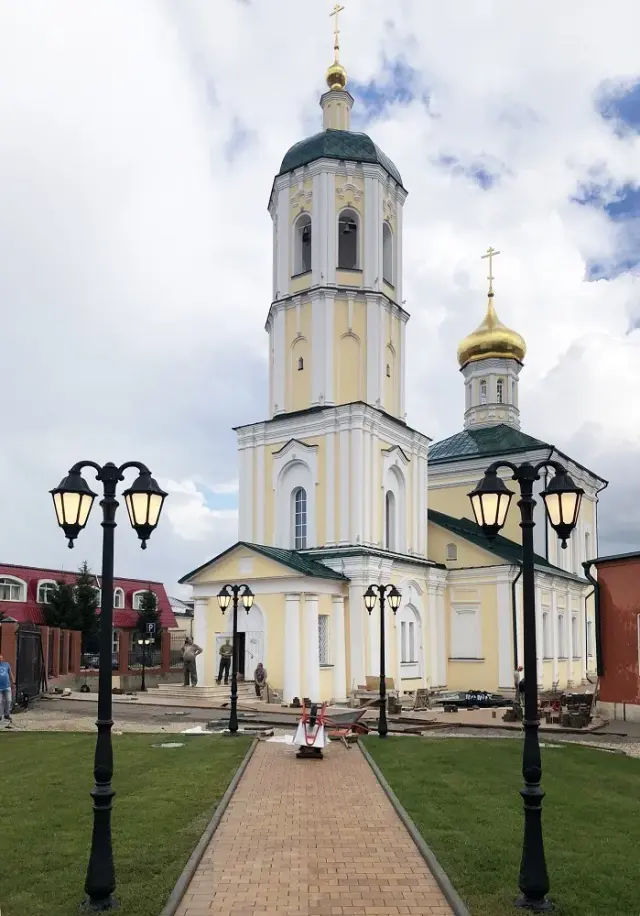 Фонарный столб Fumagalli E35.205.R20.AYH27DN NOEMI — черный, ракурс 6