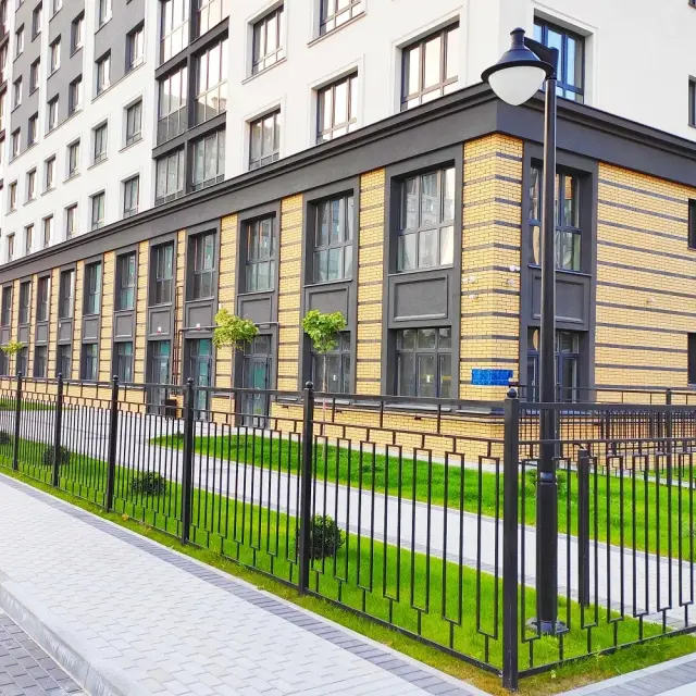 Фонарный столб Fumagalli V50.372.A10.AXH27 VIVI — черный, ракурс 9
