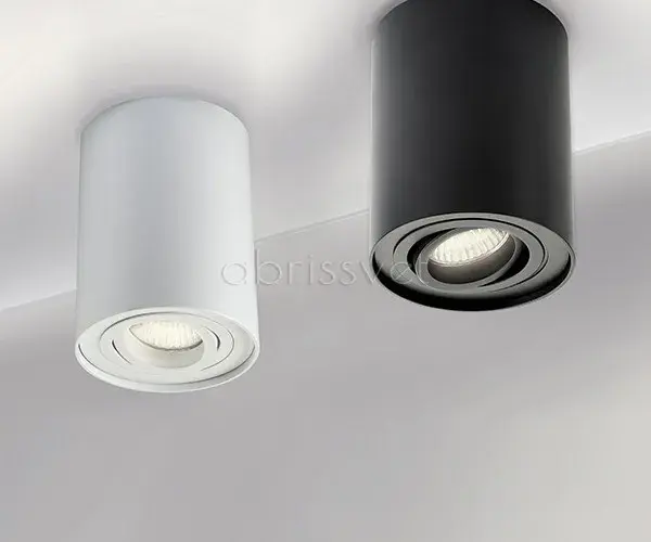 Точечный светильник Italline 5600 black — черный, ракурс 2