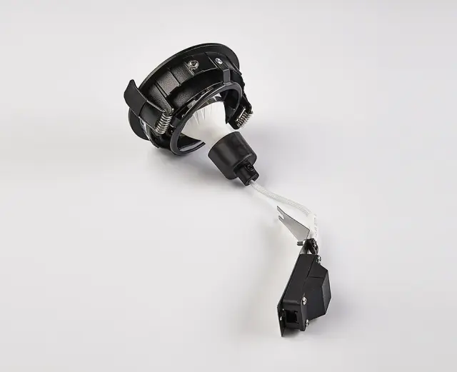 Точечный светильник Italline DE-200 black — черный, ракурс 7