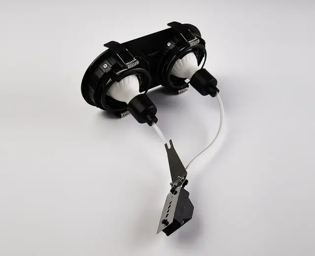 Точечный светильник Italline DE-2002 black — черный, ракурс 8