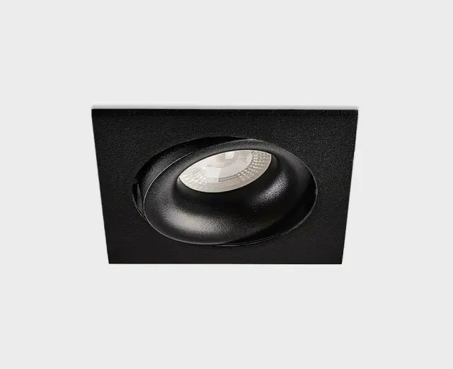 Точечный светильник Italline DE-201 black — черный, ракурс 2