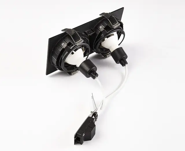 Точечный светильник Italline DE-202 black — черный, ракурс 7