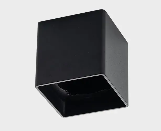 Точечный светильник Italline FASHION FX1 black + FASHION FXR black — черный, ракурс 2