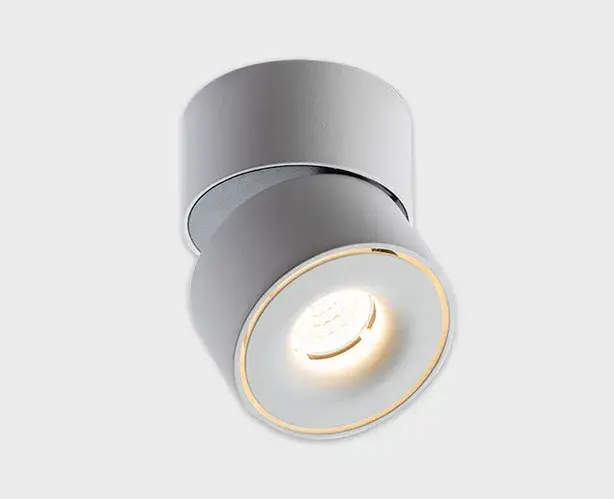 Точечный светильник Italline IT02-001 white — белый, ракурс 2