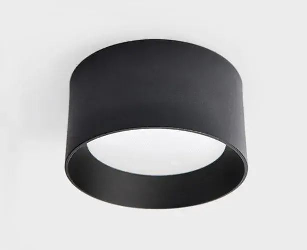 Точечный светильник Italline IT02-004 black 3000K — черный, ракурс 2