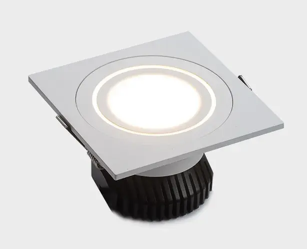 Точечный светильник Italline IT02-008 DIM white — белый, ракурс 3