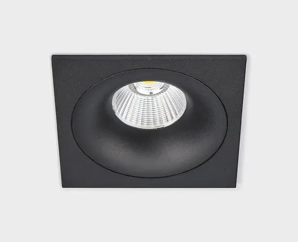 Точечный светильник Italline IT06-6016 black 4000K — черный, ракурс 2